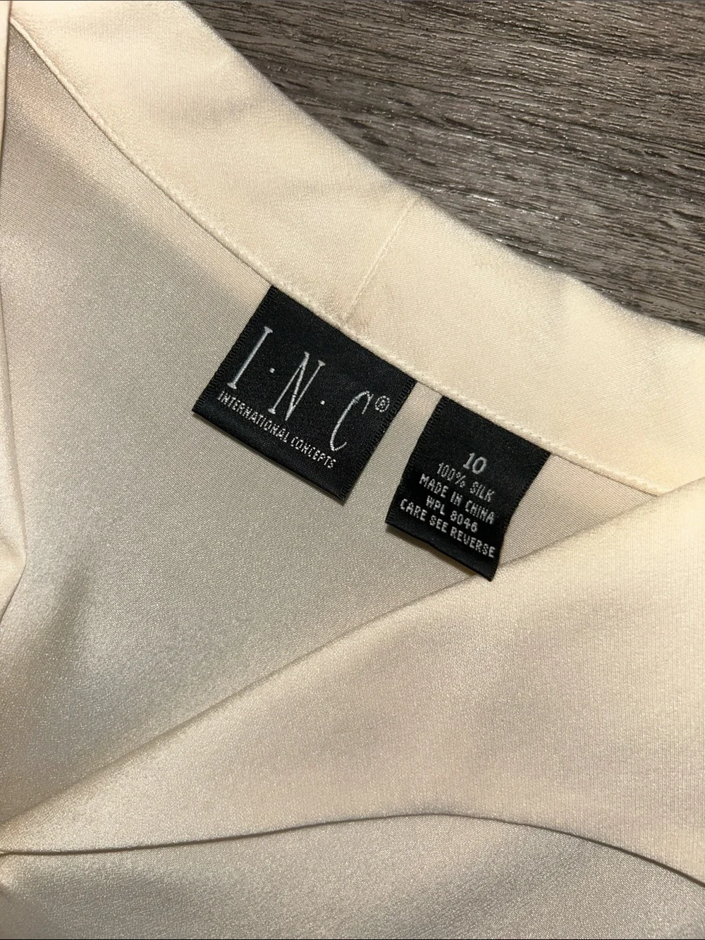 INC 100% Silk Ivory Covered Button Satin Blouse Women’s Size 10 Career